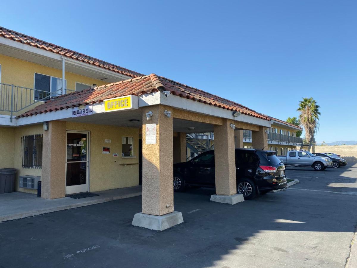 Studio 6 Hemet, Ca Екстериор снимка